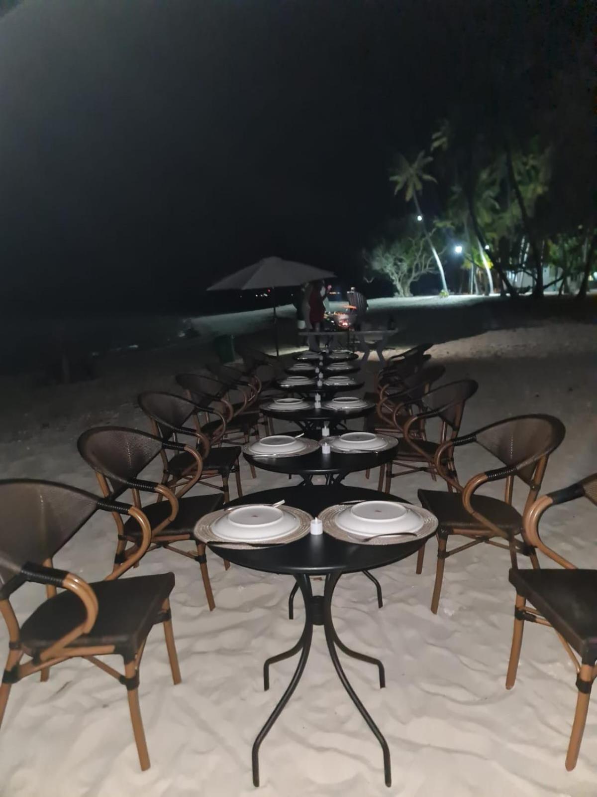 Nihaali Maldives Hotel Kudarikilu Ngoại thất bức ảnh